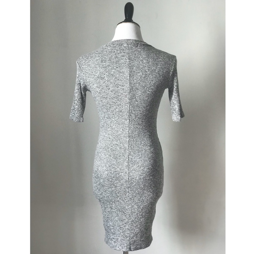 Short Sleeve Ribbed Dress - Picture 3 of 3